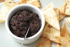 fig black olive tapenade spread