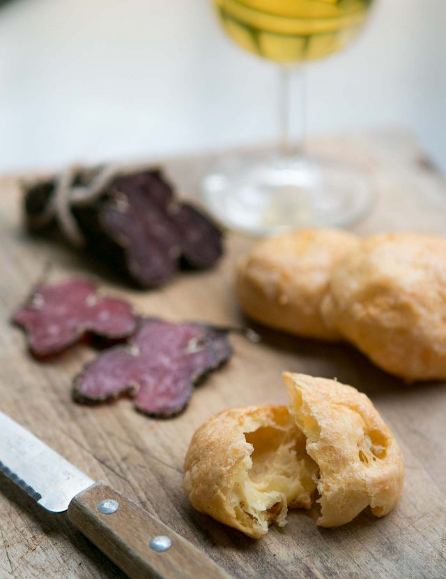 Gougere recipe french cheese puffs
