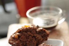 chocolate-persimmon muffin