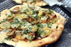 potato blue cheese pizza recipe