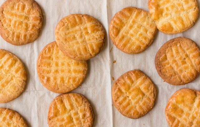 What are some good and basic butter cookie recipes?